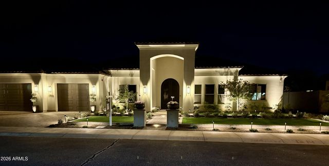 13851 N 74TH Avenue, Peoria, AZ 85381