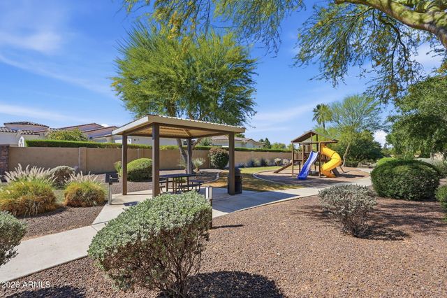 13851 N 74TH Avenue, Peoria, AZ 85381