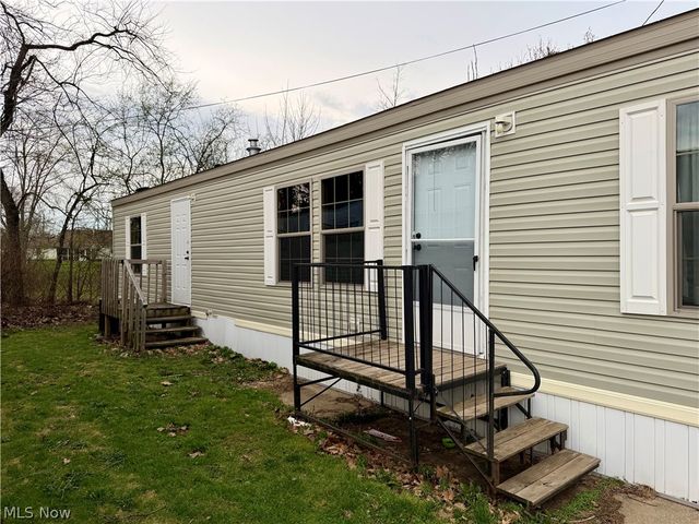 2606 Lincoln Way W 53, Massillon, OH 44647