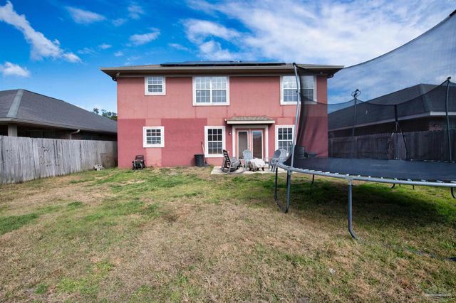 3437 Wasatch Range Loop, Bellview, FL 32526