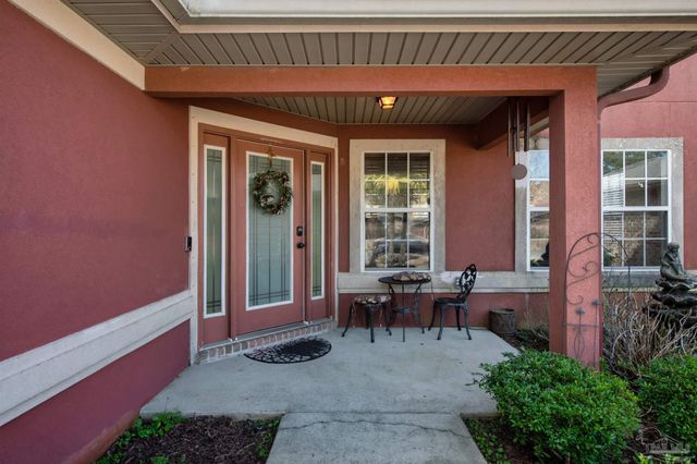 3437 Wasatch Range Loop, Bellview, FL 32526