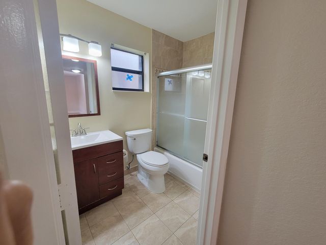 2539 NW 49 Terrace 703, Coconut Creek, FL 33073