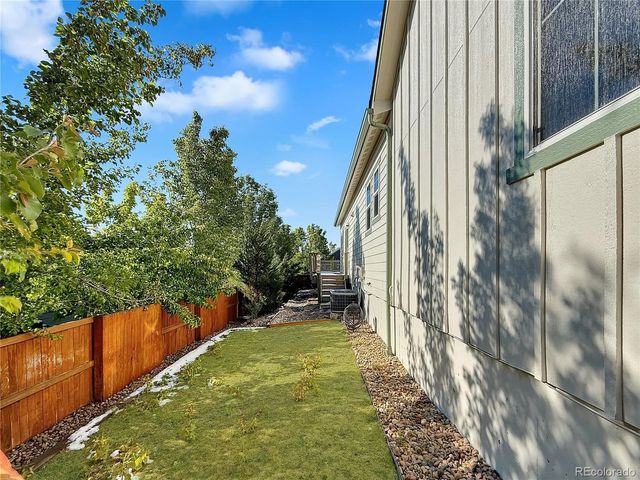 2792 Fairway Pointe Dr, Erie, CO 80516