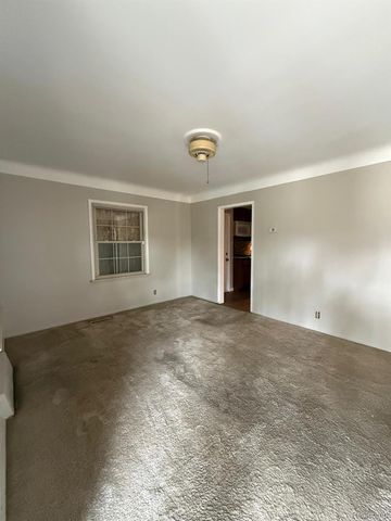 20231 Moross Road, Detroit, MI 48224