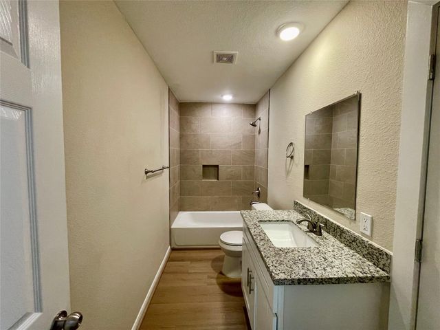 6810 Foster Street, Houston, TX 77021