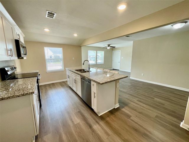 6810 Foster Street, Houston, TX 77021