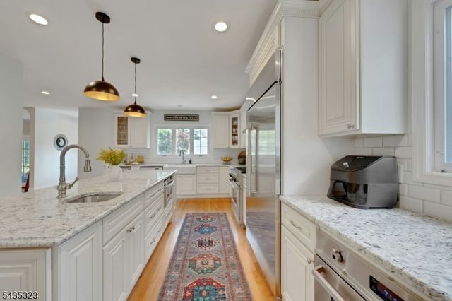 9 Parkway, Montclair Twp., NJ 07042