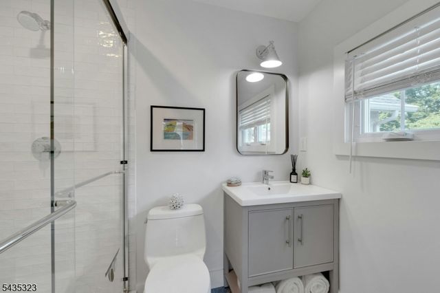 9 Parkway, Montclair Twp., NJ 07042