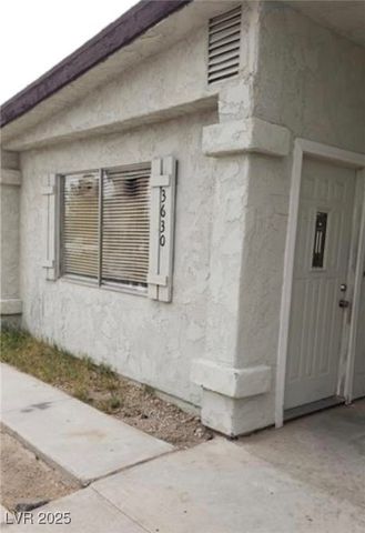 3630 Three Bars Court, Las Vegas, NV 89115