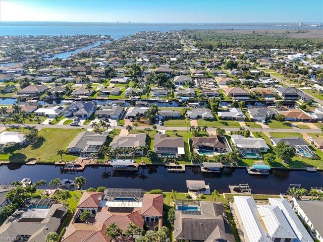 150 SW 53rd ST, Cape Coral, FL 33914