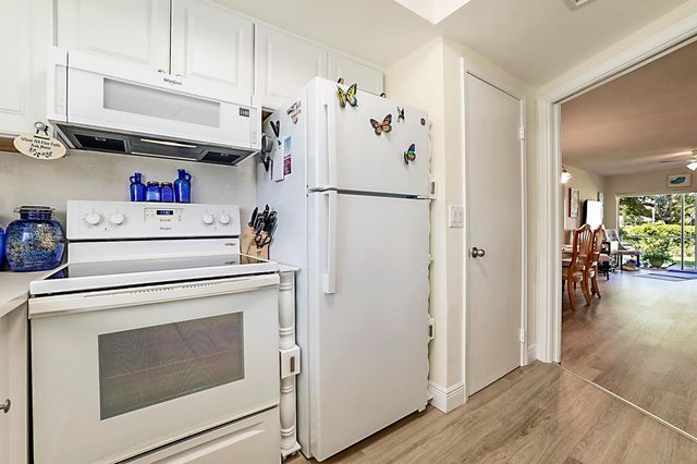 331 Tequesta Drive 110, Tequesta, FL 33469