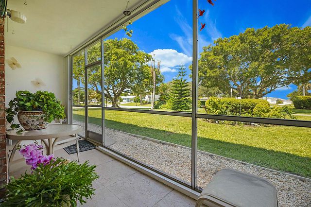 331 Tequesta Drive 110, Tequesta, FL 33469