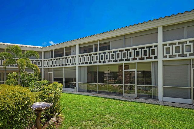331 Tequesta Drive 110, Tequesta, FL 33469
