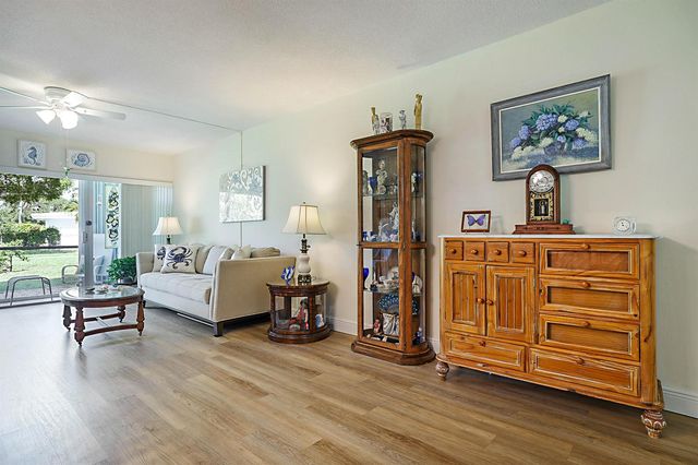 331 Tequesta Drive 110, Tequesta, FL 33469