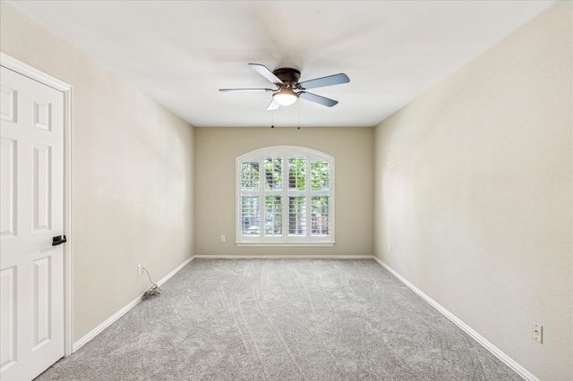 7011 Gunston Lane, Arlington, TX 76017