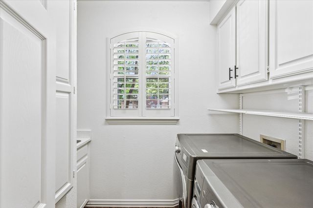 7011 Gunston Lane, Arlington, TX 76017