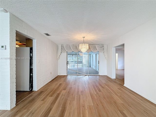 7541 Embassy Blvd, Miramar, FL 33023