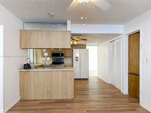 7541 Embassy Blvd, Miramar, FL 33023