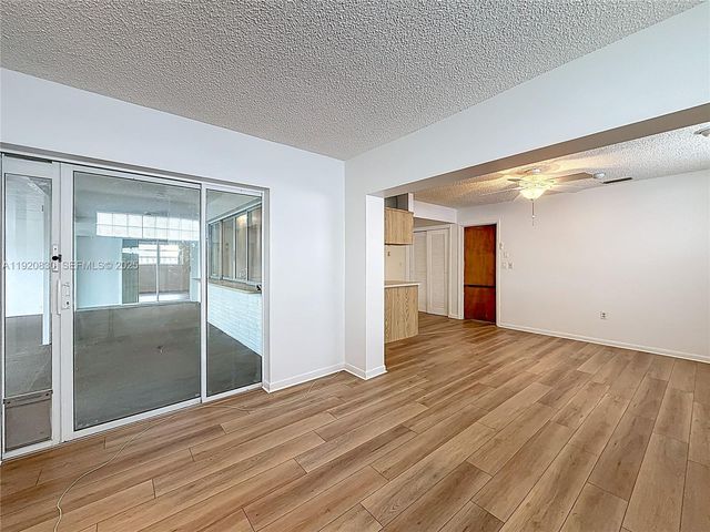 7541 Embassy Blvd, Miramar, FL 33023