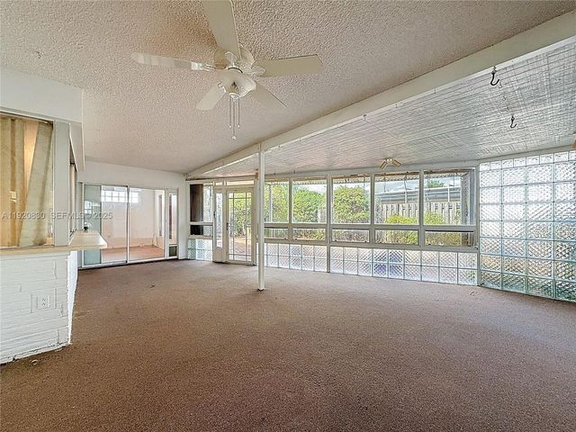 7541 Embassy Blvd, Miramar, FL 33023