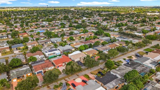 7541 Embassy Blvd, Miramar, FL 33023