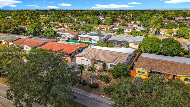 7541 Embassy Blvd, Miramar, FL 33023