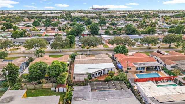 7541 Embassy Blvd, Miramar, FL 33023