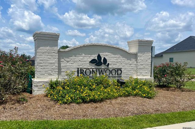 39345 Waycross Ave, Prairieville, LA 70769