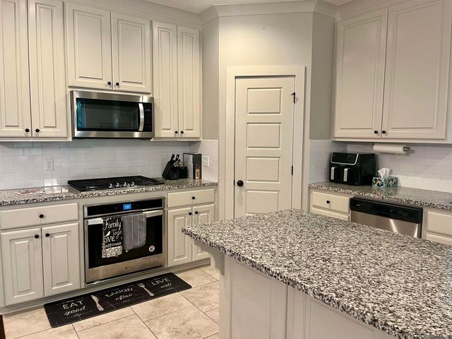 39345 Waycross Ave, Prairieville, LA 70769