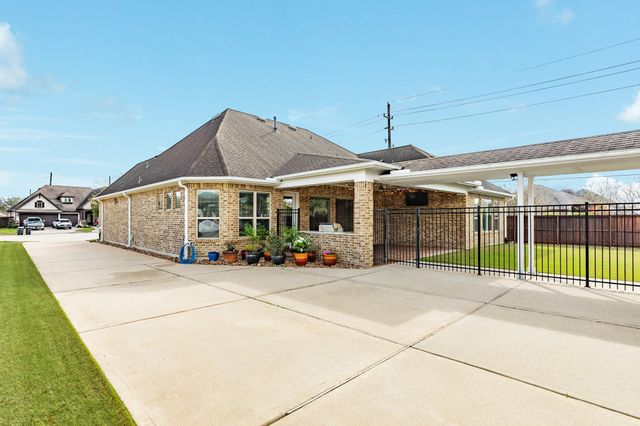 10114 Da Vinci Court, Iowa Colony, TX 77583