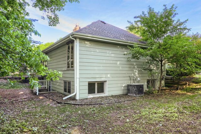 8100 Rhode Island Circle, Bloomington, MN 55438