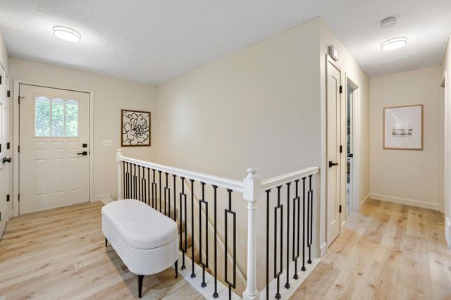 8100 Rhode Island Circle, Bloomington, MN 55438