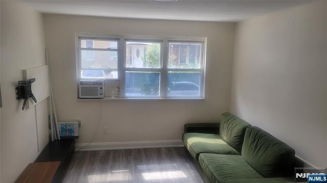 552 38th Street 2, Union City, NJ 07087