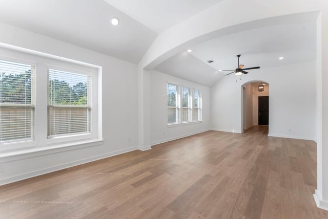 26383 Golden Pass Loop, Montgomery, TX 77316