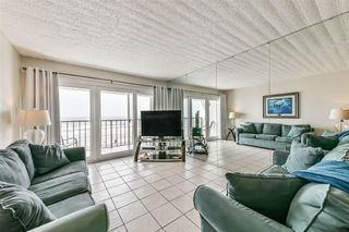 7310 Seawall Boulevard 402, Galveston, TX 77551