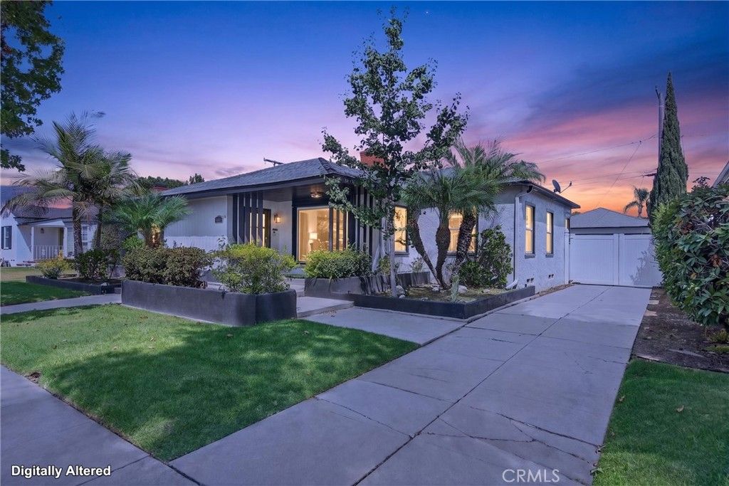 3934 N Marshall Way N, Long Beach, CA 90807
