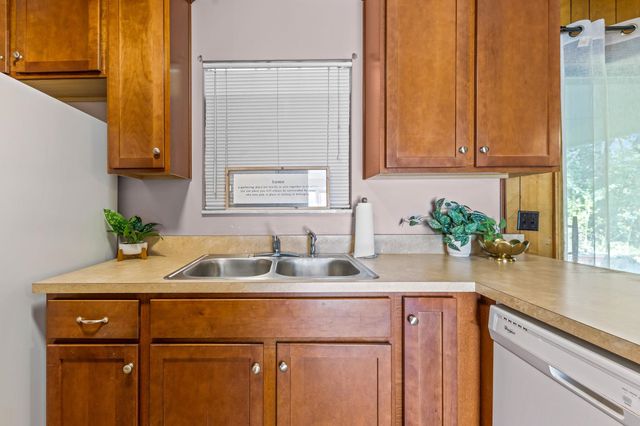 1811 Medart Drive, Tallahassee, FL 32303