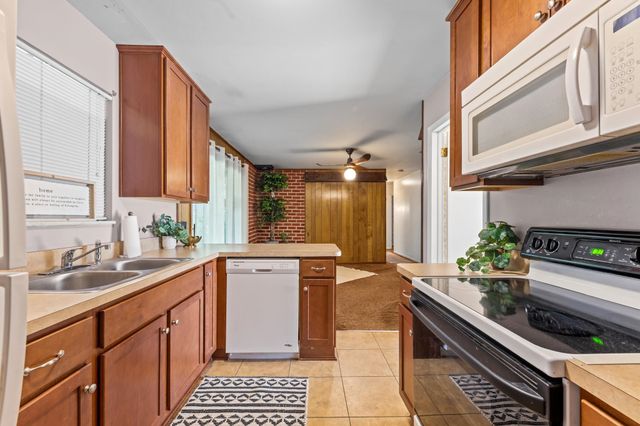 1811 Medart Drive, Tallahassee, FL 32303