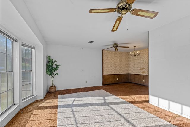 1811 Medart Drive, Tallahassee, FL 32303