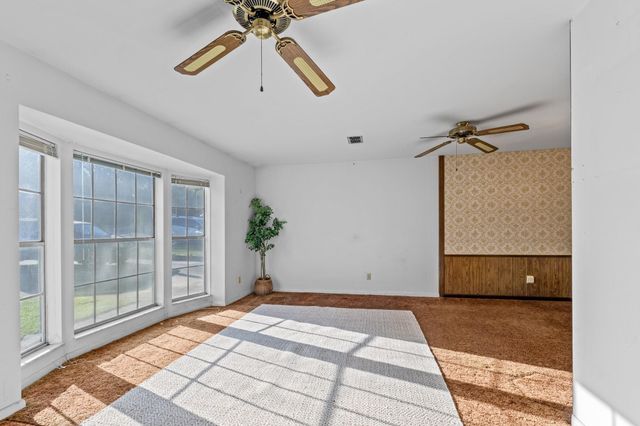 1811 Medart Drive, Tallahassee, FL 32303