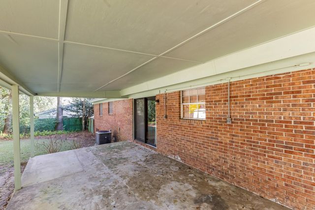 1811 Medart Drive, Tallahassee, FL 32303