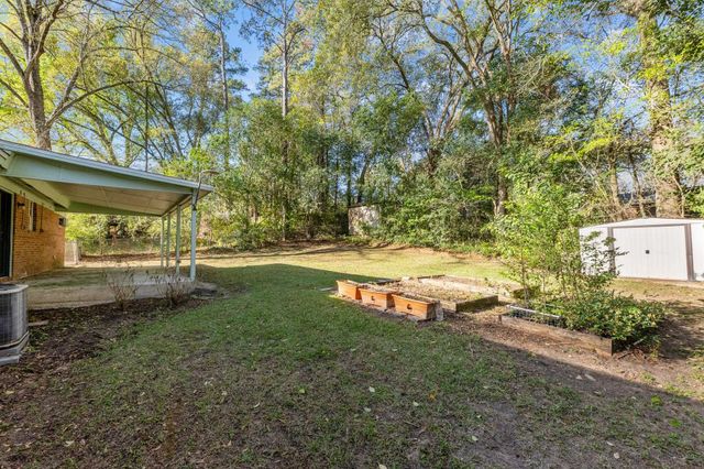 1811 Medart Drive, Tallahassee, FL 32303