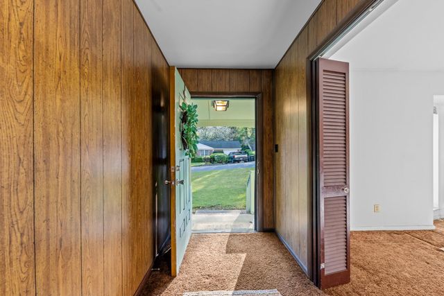 1811 Medart Drive, Tallahassee, FL 32303