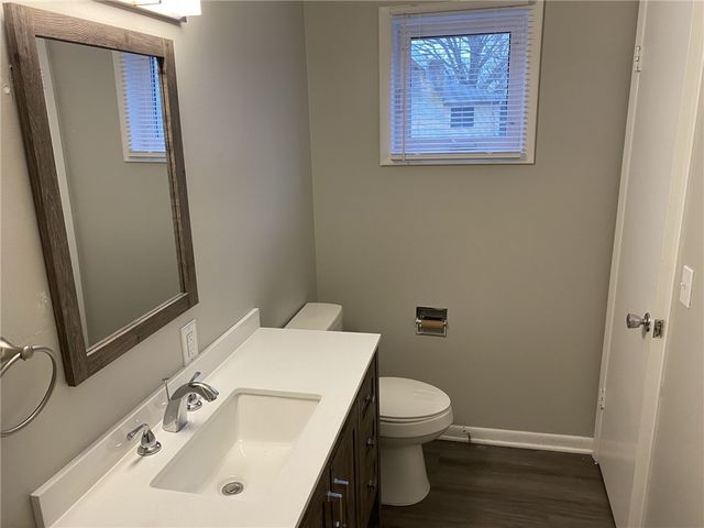 14901 Dutchmans Drive, Rogers, AR 72756