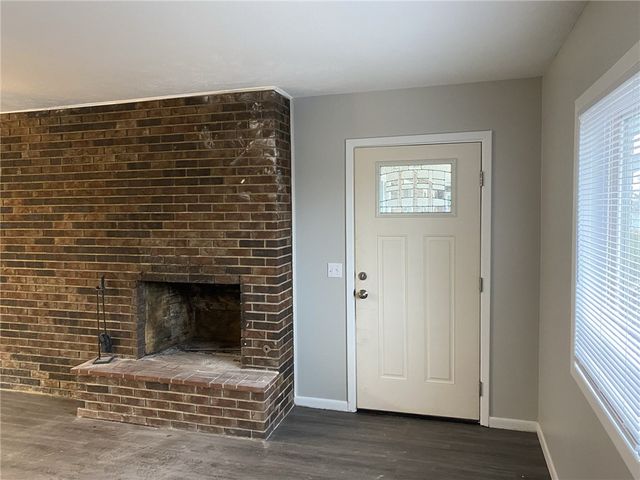 14901 Dutchmans Drive, Rogers, AR 72756