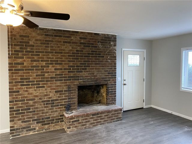 14901 Dutchmans Drive, Rogers, AR 72756