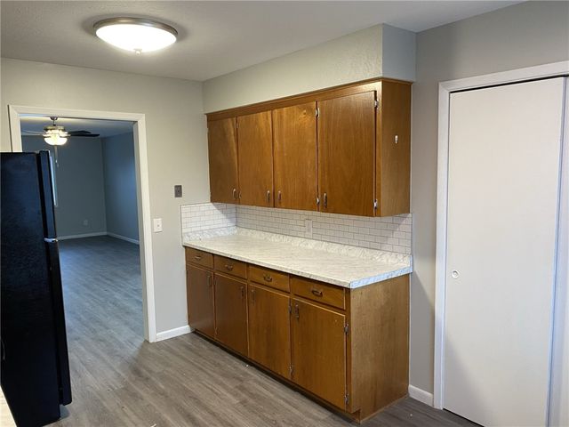 14901 Dutchmans Drive, Rogers, AR 72756