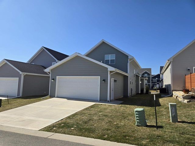 2914 Mizuna Drive, Fitchburg, WI 53711