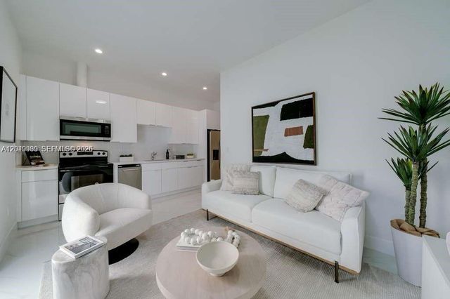2938 NW 27th St 2936, Miami, FL 33142