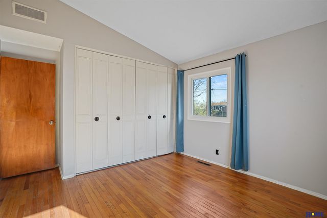 8321 Elizabeth Drive, Lincoln, NE 68505